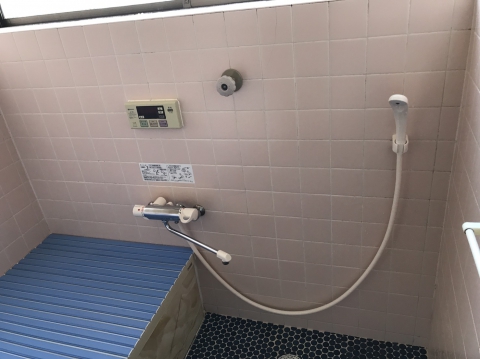 【紫波彦部店】浴室シャワー水栓を交換